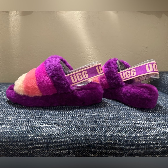 UGG Fluff Yeah Slides - Picture 7 of 9